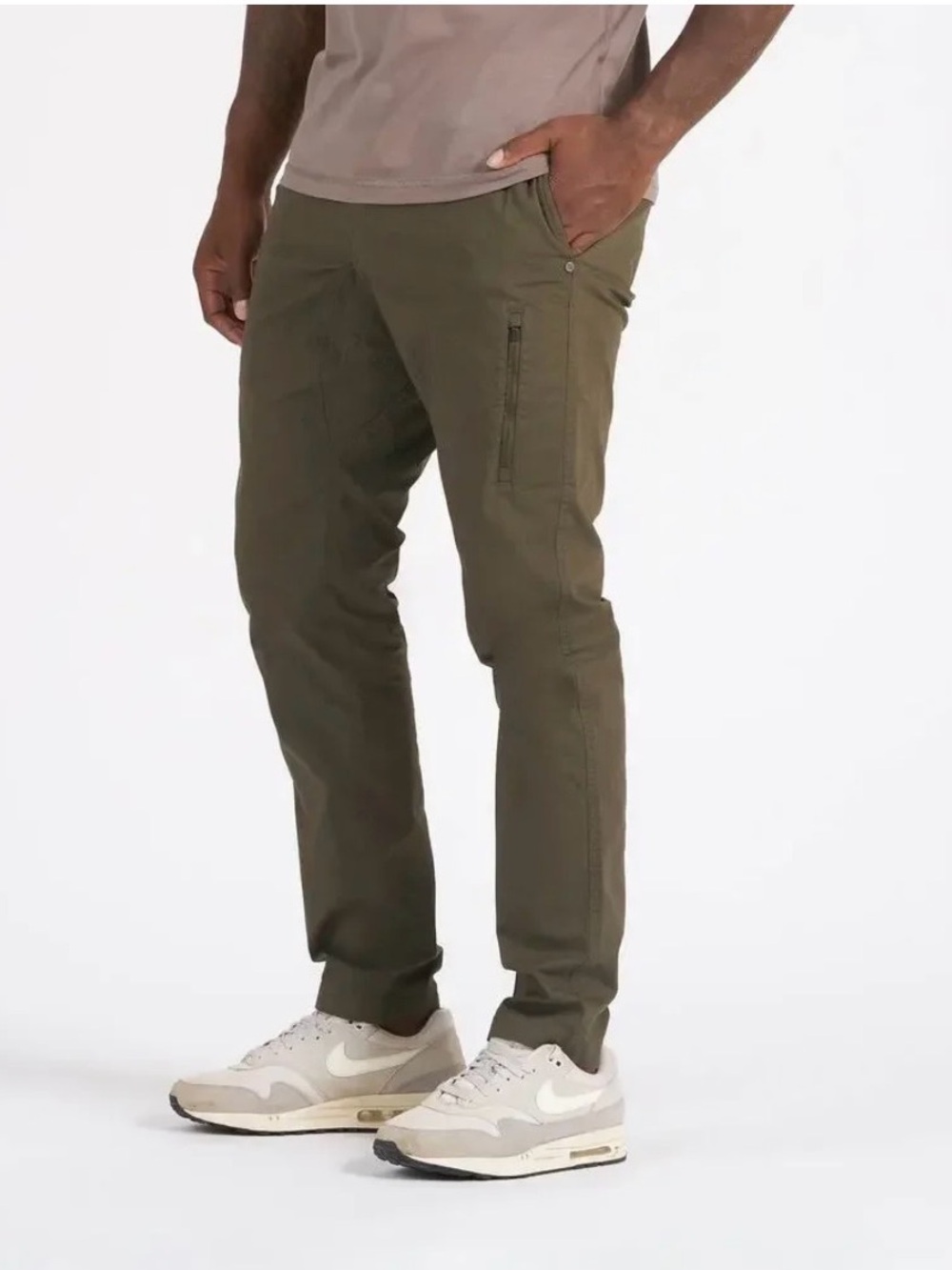 Vuori Olive Cargo Knit Jogger Pants